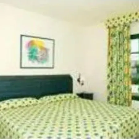 Caybeach Sun منتجع 3*