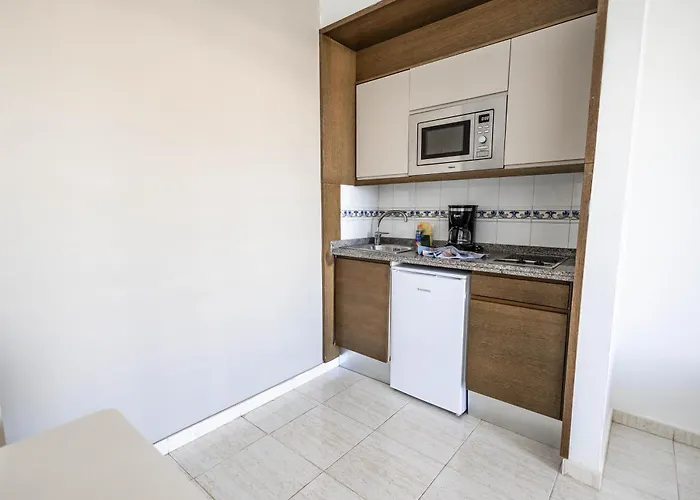 Caybeach Sun 3* Playa Blanca (Lanzarote)